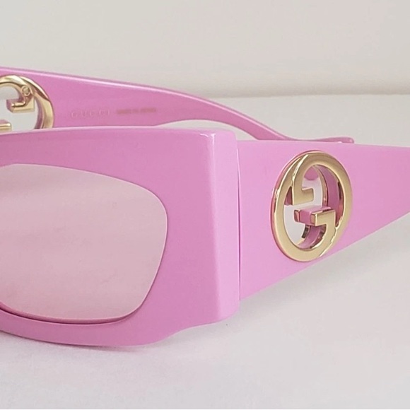 Gucci Vibrant Pink Sunglasses - Picture 2 of 9
